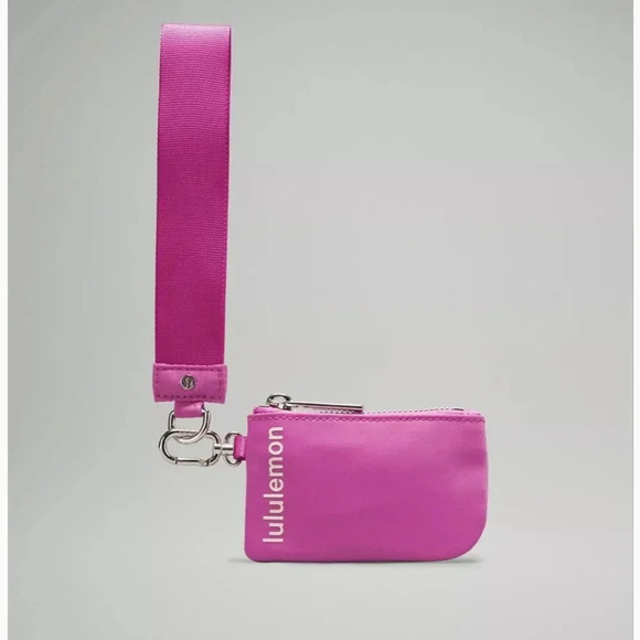 Lululemon wristlet - Picture 3 of 16